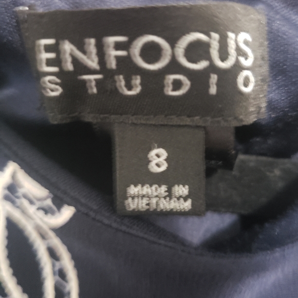 Dress - Picture 3 of 4